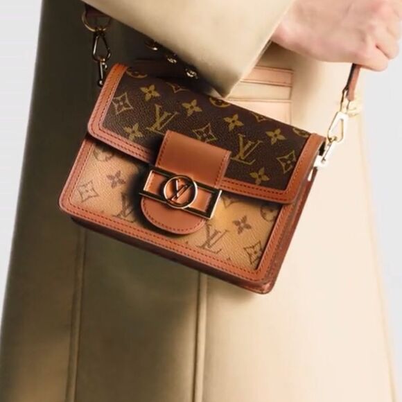 🌟NEW🌟Louis Vuitton Dauphine Mini Monogram Shoulder Bag - Picture 3 of 14